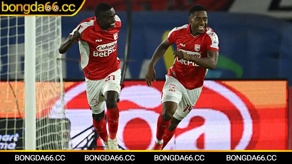 Phan tich thu hang cua Ngoai hang Anh theo 3 cuoc dua lon